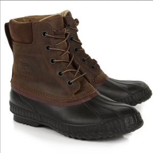 Men’s Waterproof Sorel Boots size 9.5
